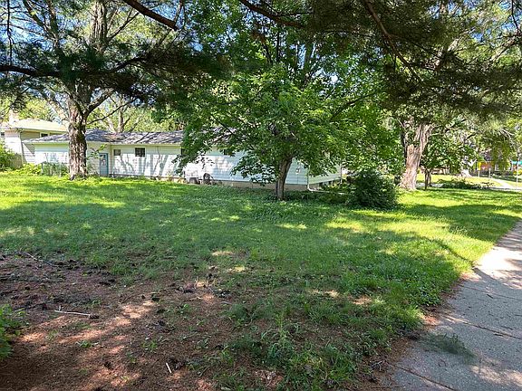 5th image of 2202 Brentwood Pkwy