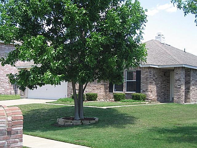 1st image of 608 Claiborn Ln