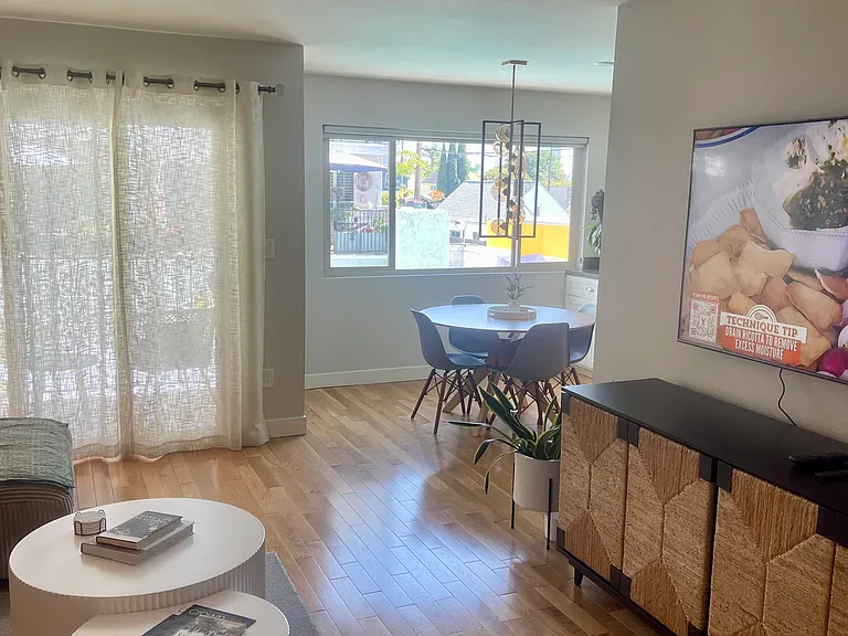 333 Orange Ave — Photo 15