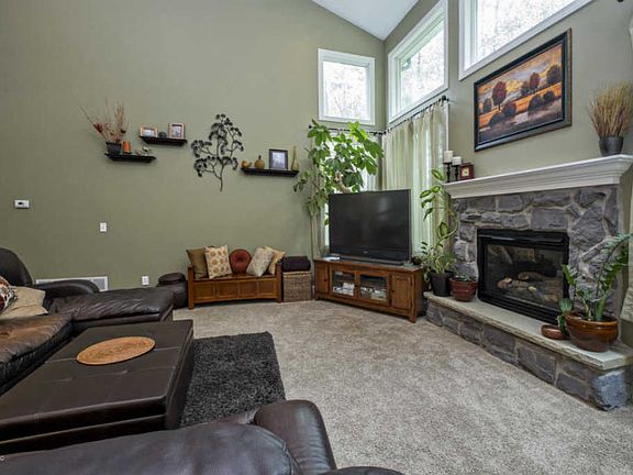 4th image of 9225 Kellie Ln