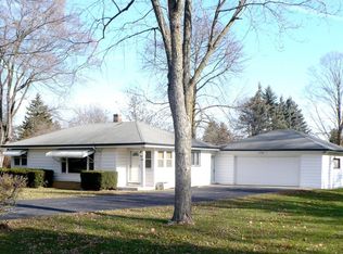 4460 N 134th St, Brookfield, WI 53005