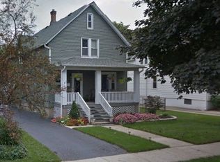 5 S Maple St, Mount Prospect, IL 60056