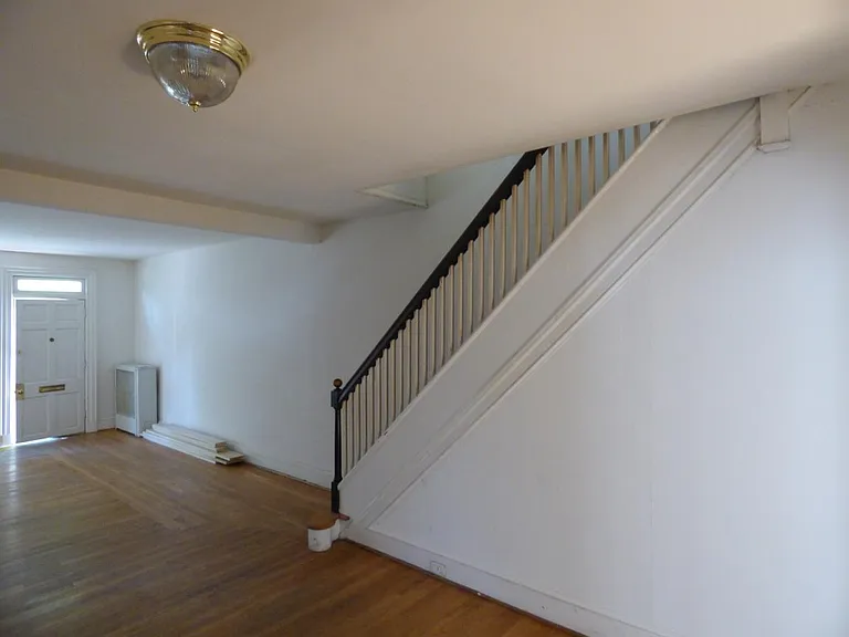3311 Q St NW — Photo 8