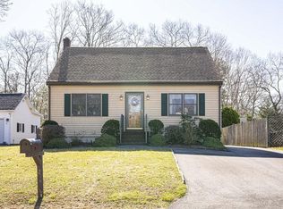 11 Hoffman St, Taunton, MA 02780