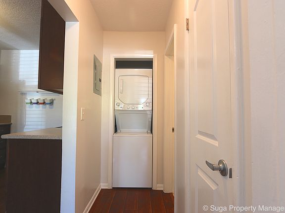 5th image of 515 N K St APT 1