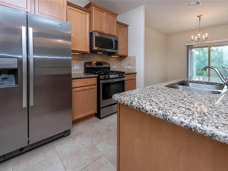 1620 Bryant Dr #2102 — Photo 4