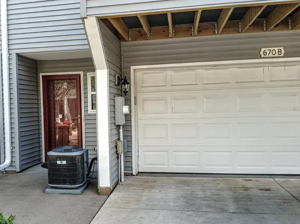 670 Kingfisher Ln APT B, Woodbury, MN 55125