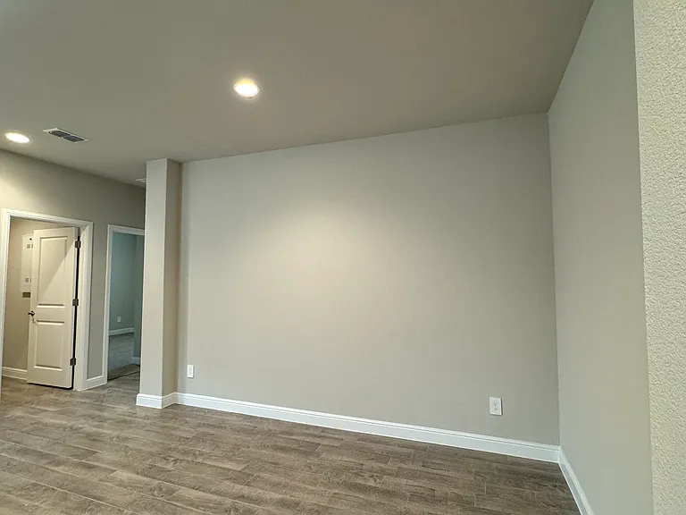 1201 Lisburn Dr — Photo 9