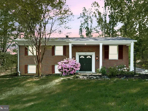 110 Braehead Dr, Fredericksburg, VA 22401