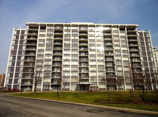 8809 W Golf Rd APT 5H, Niles, IL 60714