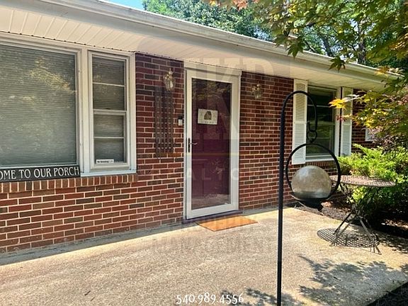 2nd image of 3203 Ledgewood Ave