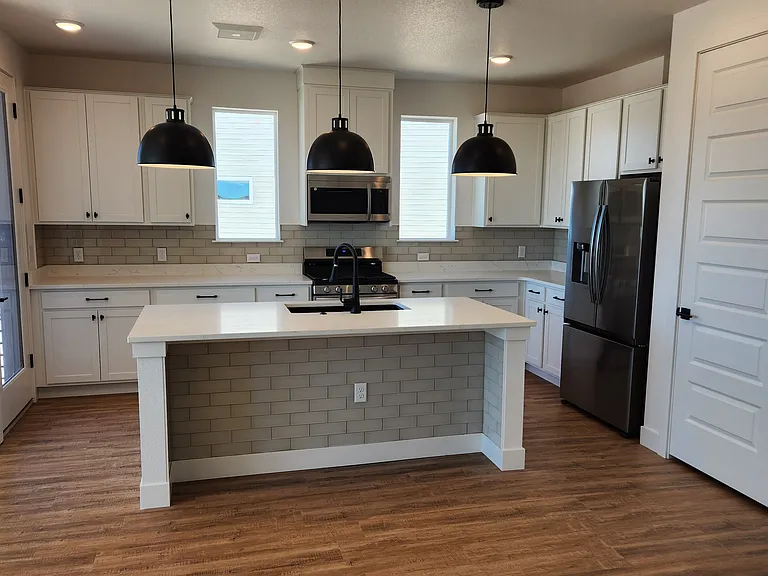 10745 Lewanee Point — Photo 17