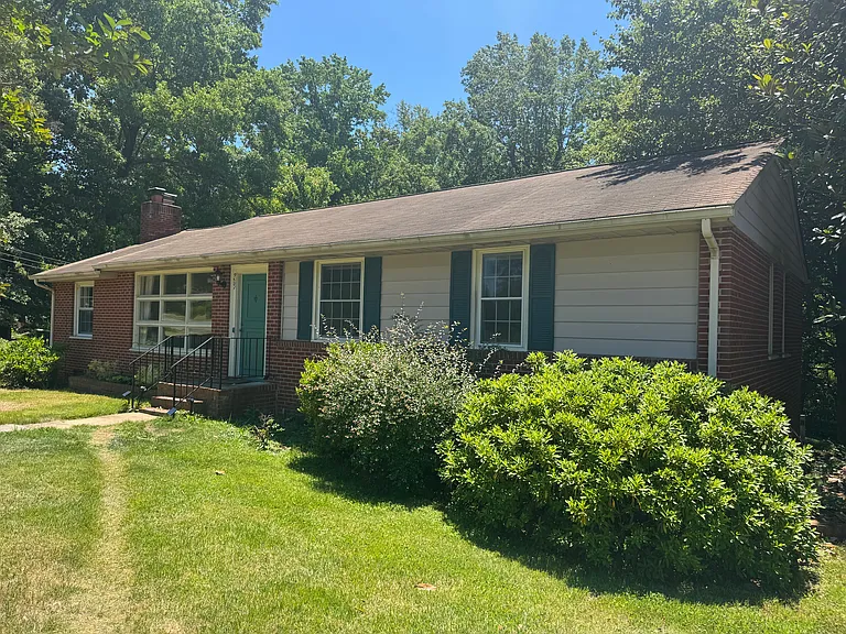 9501 Bonnie Dale Rd — Photo 3