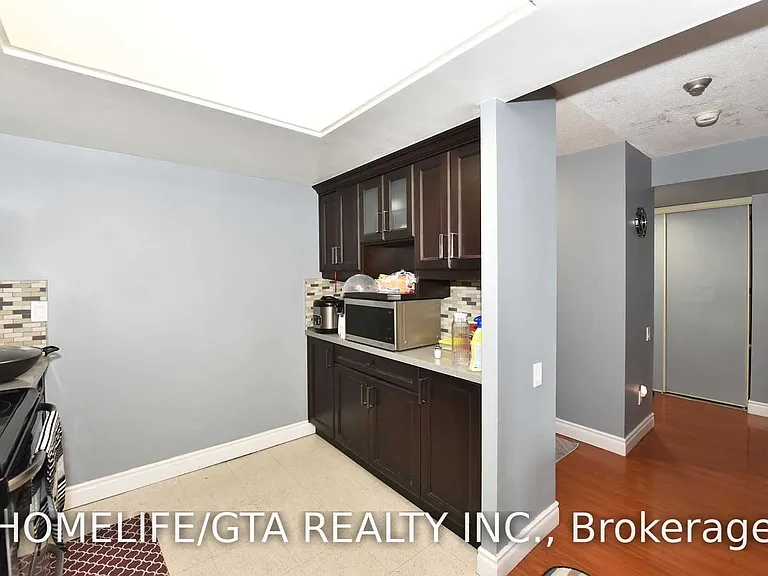 2460 Eglinton Ave E #1710 — Photo 16