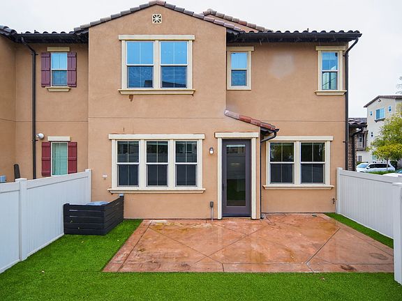 2nd image of 16421 Veridian Cir
