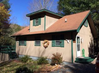 417 Clubhouse Dr, Banner Elk, NC 28604