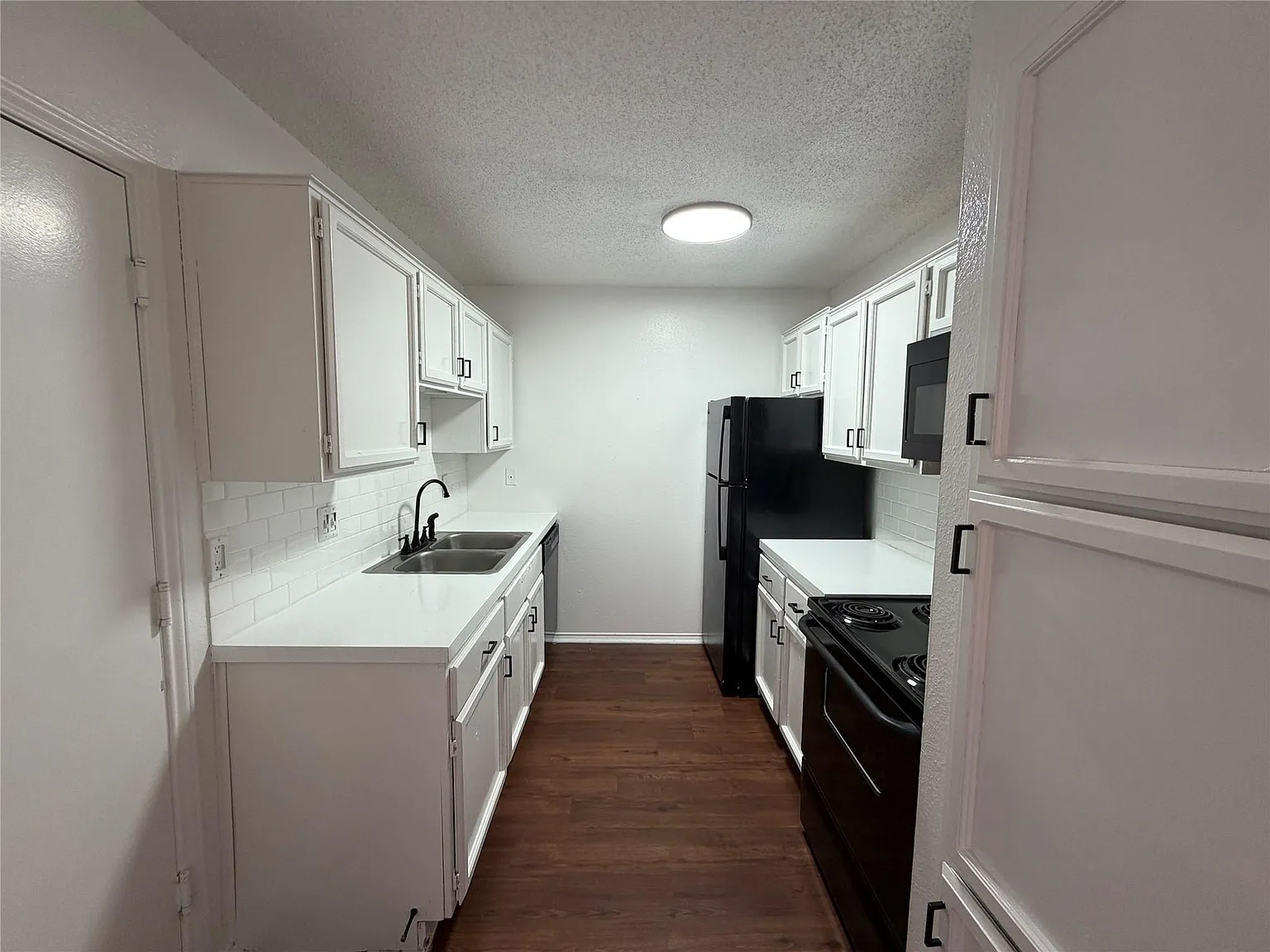 4 bed, 2.0 bath, 1203 sqft, $1,980 — Photo 4