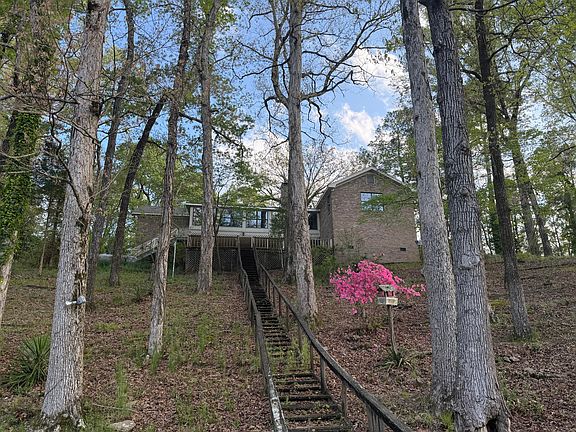 4th image of 598 Pennington Lake Rd