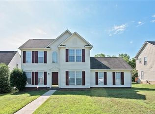 9728 Faires Farm Rd, Charlotte, NC 28213