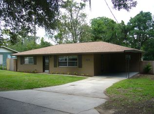37704 Poinsettia Ave, Dade City, FL 33525