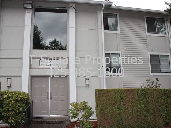 2nd image of 4707 W Lake Sammamish Pkwy SE APT D302