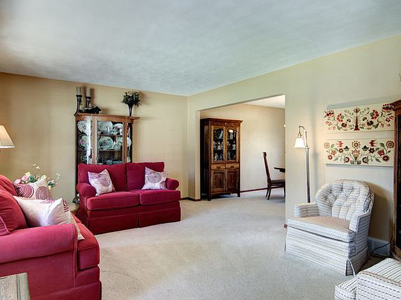 5th image of 2230 McRae Ct
