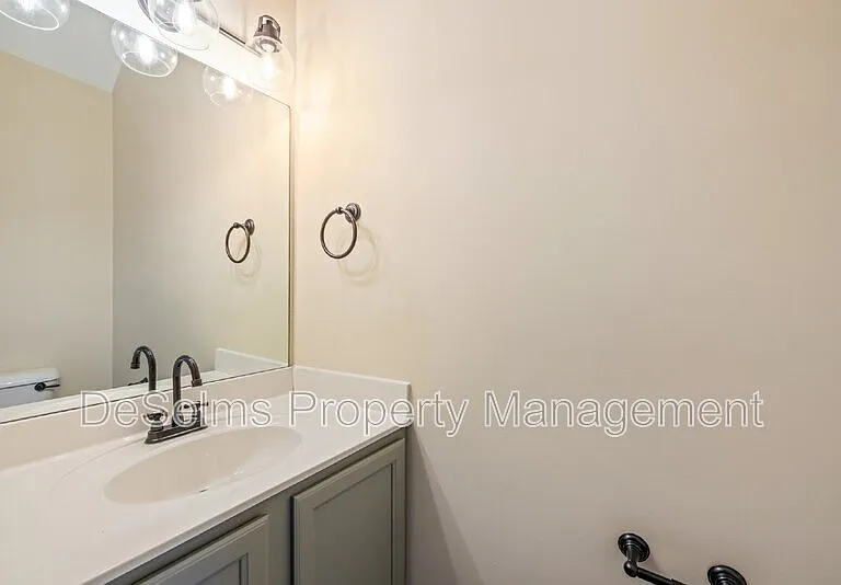 1101 Downs Blvd #G104 — Photo 14
