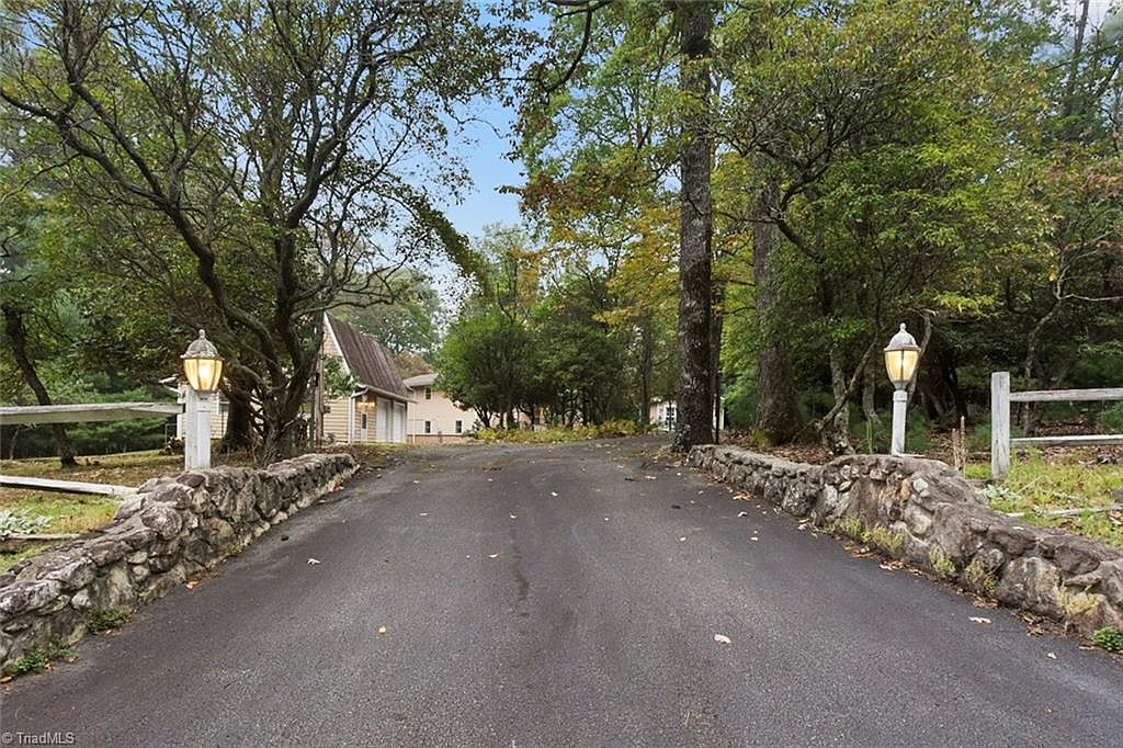 1084 Ridge Rd, Glade Valley, NC 28627 Zillow