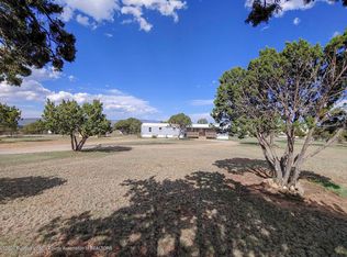 148 Crest View Rd, Capitan, NM 88316