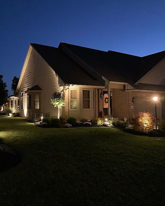 1st image of 2664 Pine Shore Dr