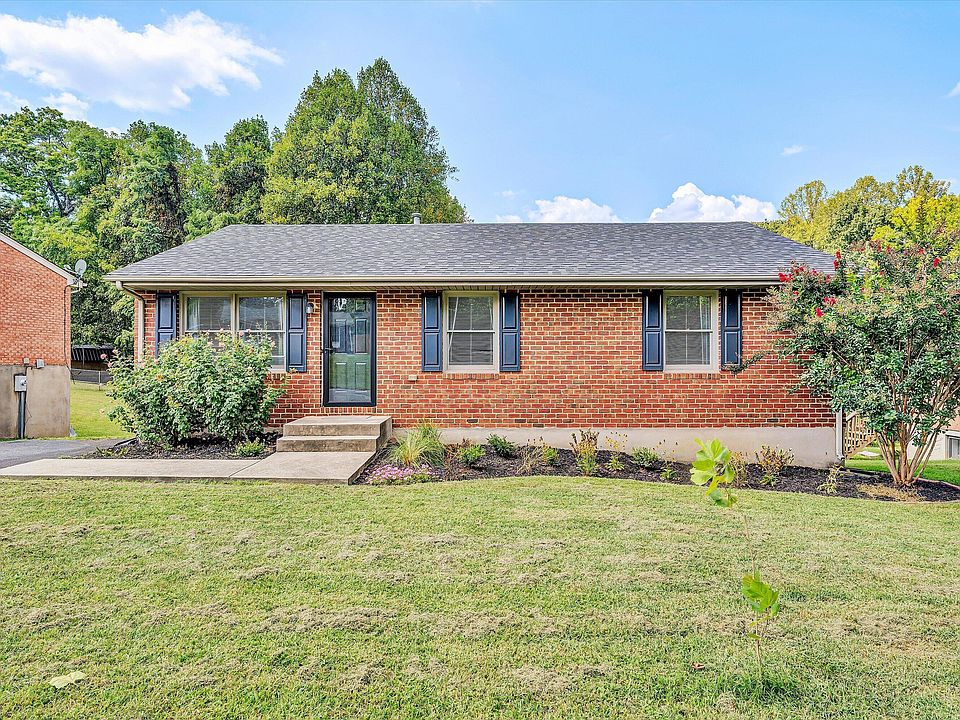 1st image of 2720 Tulip Ln