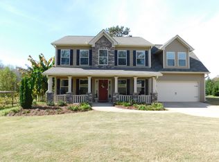 454 Woodbriar Dr, Jefferson, GA 30549