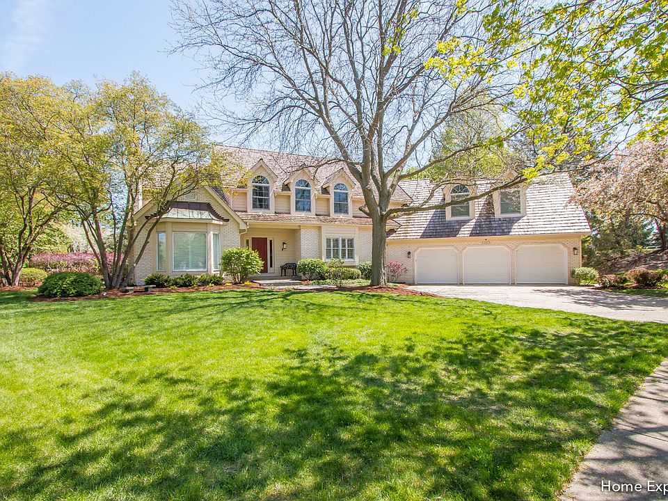 1st image of 1115 Radford Dr