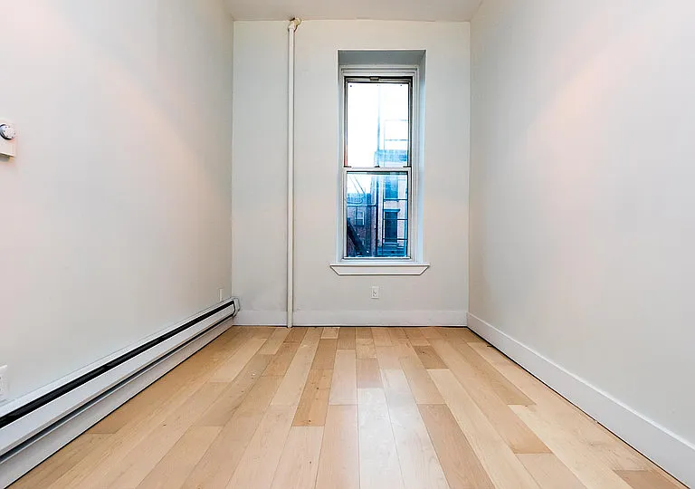 699 Dekalb Ave #7 — Photo 3