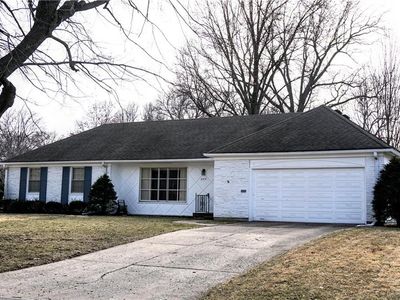 6316 S Milhaven Dr, Mission, KS, 66202