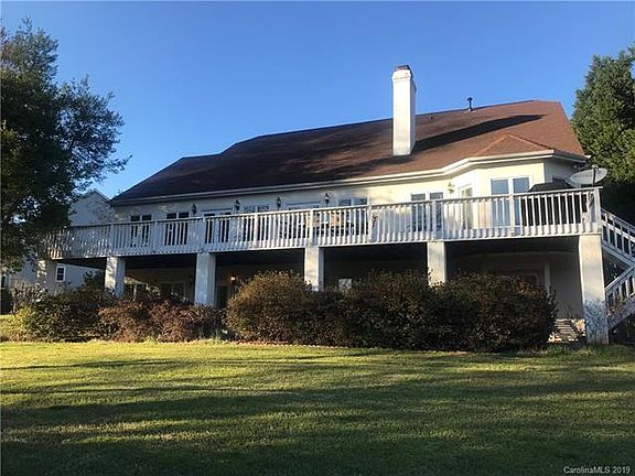 5th image of 115 Voyager Way