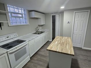 36990 Division Rd APT 3, Richmond, MI 48062