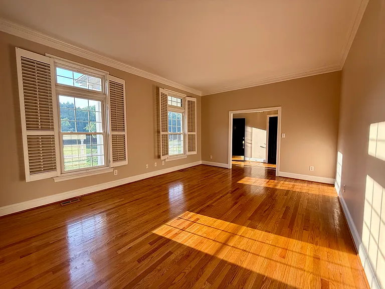 4036 Jaback Dr — Photo 28