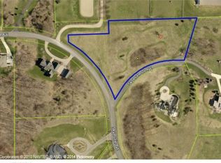 6825 Skyevale Ct NE, Ada, MI 49301