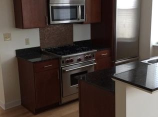 827 N State St APT 406, Jackson, MS 39202