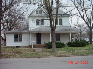 402 N Mill St, Eldon, MO 65026