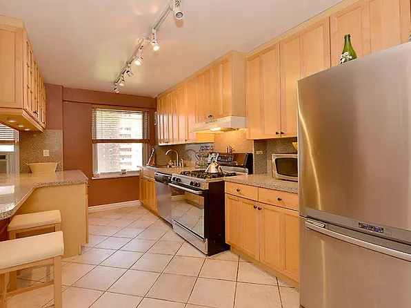 572 Grand Street image 1 of 6