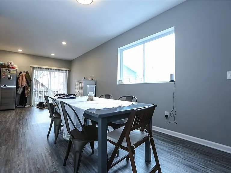 36 Tracy St #DOWN — Photo 10