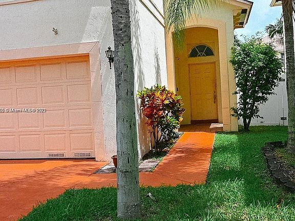 4th image of 4837 NW 20th Pl