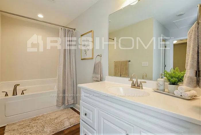 153 Brooklawn Dr — Photo 12