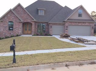 3922 Spyglass Hill Dr, Fayetteville, AR 72701