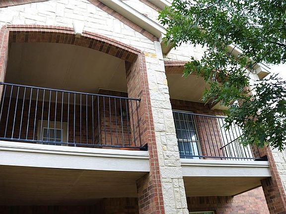 2nd image of 1602 Forest Creek Dr