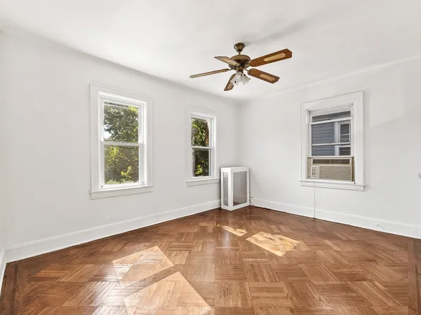 2229 East 38th Street image 20 of 33