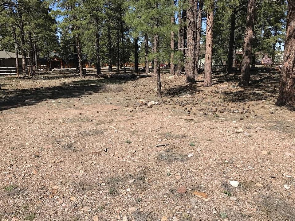 1st image of 2858 W Castle Pnes