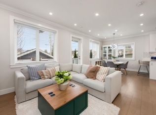 2876 Clark Dr, Vancouver, BC V5N 3G2